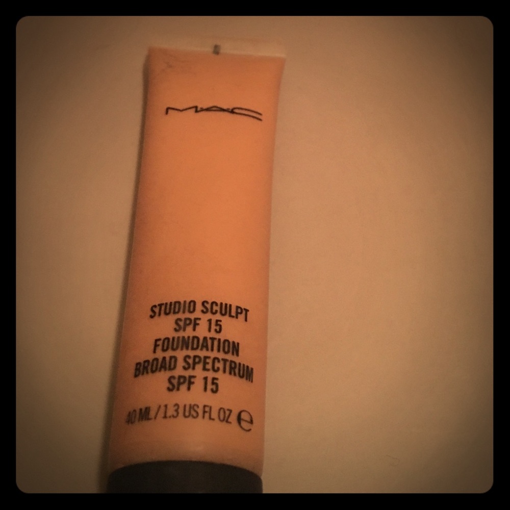 Mac studio sculpt foundation nw25