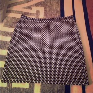 ANN TAYLOR LOFT SKIRT STRETCHY SUPER CUTE