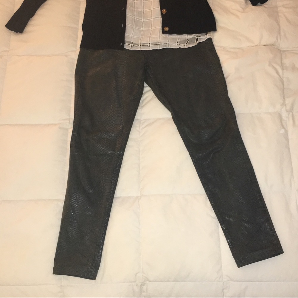 FADE TO BLUE SUPER SKINNY JEANS