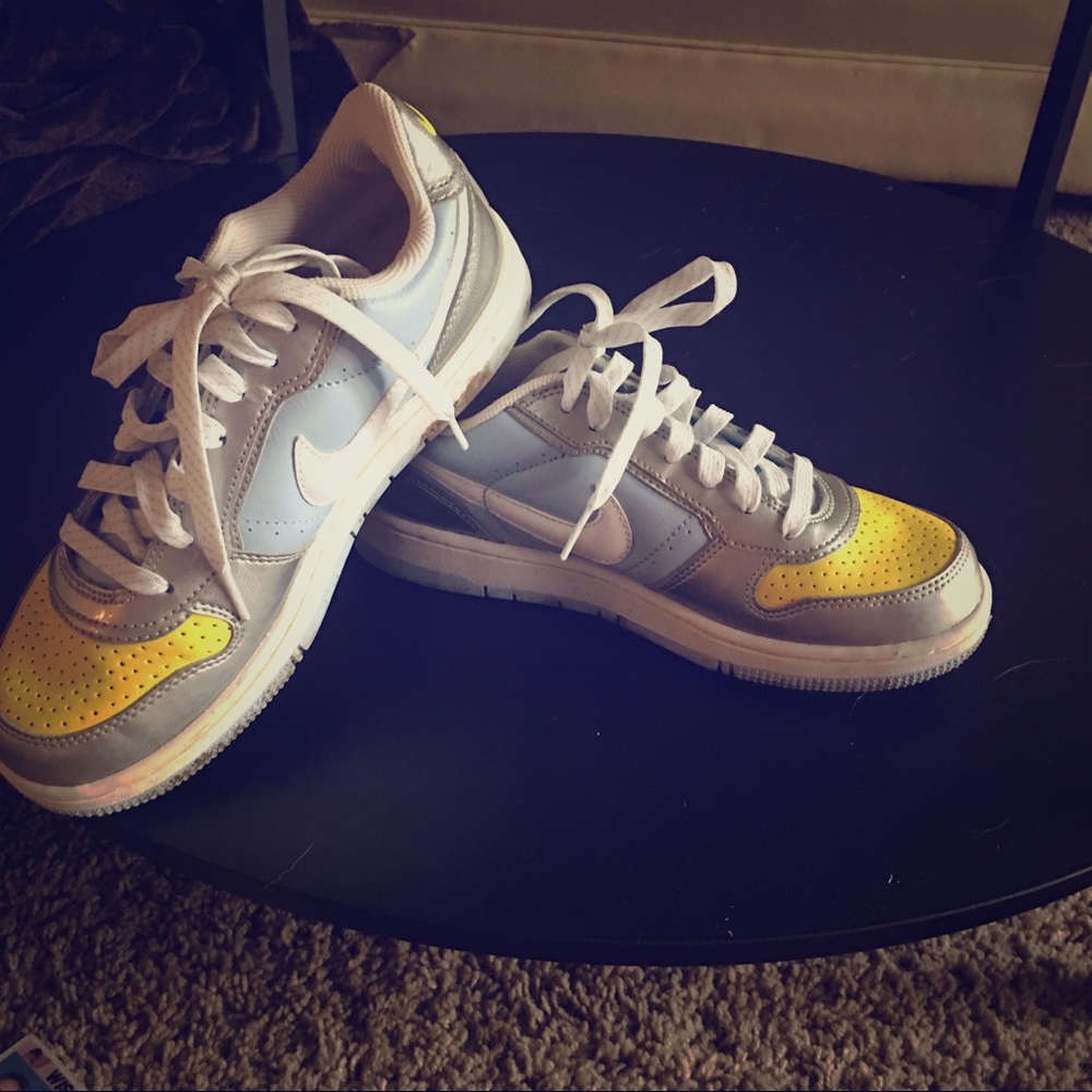 Retro Nikes