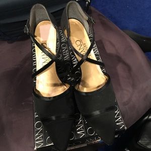 2 1/2 inch heel with cross straps