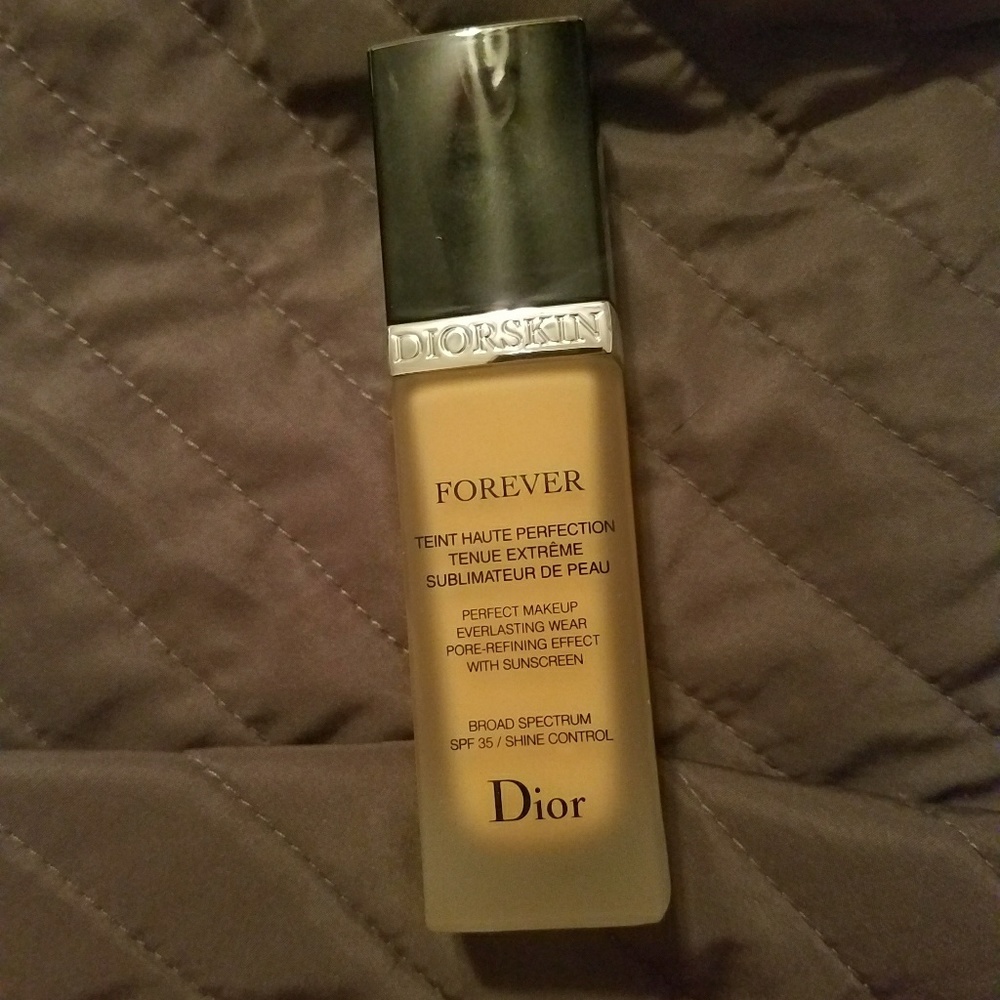 Dior foundation