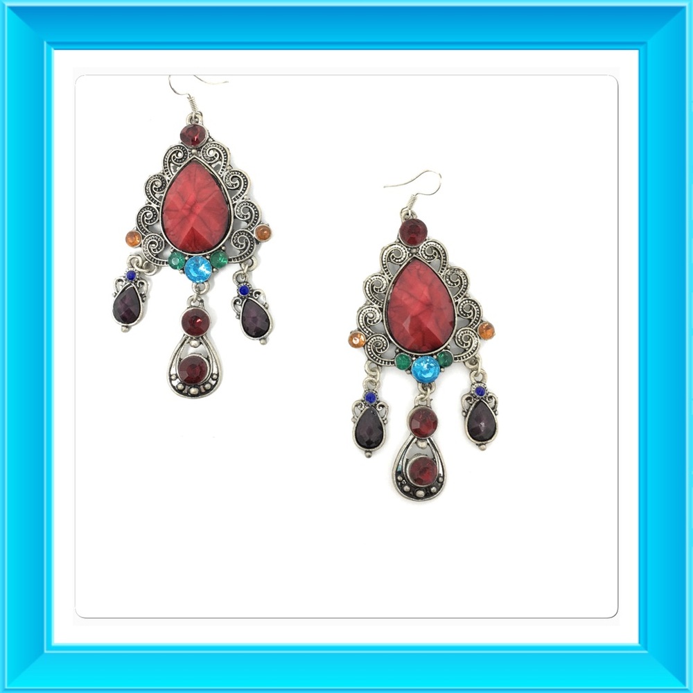 Vintage Dangle Multi Color Earrings NWOT