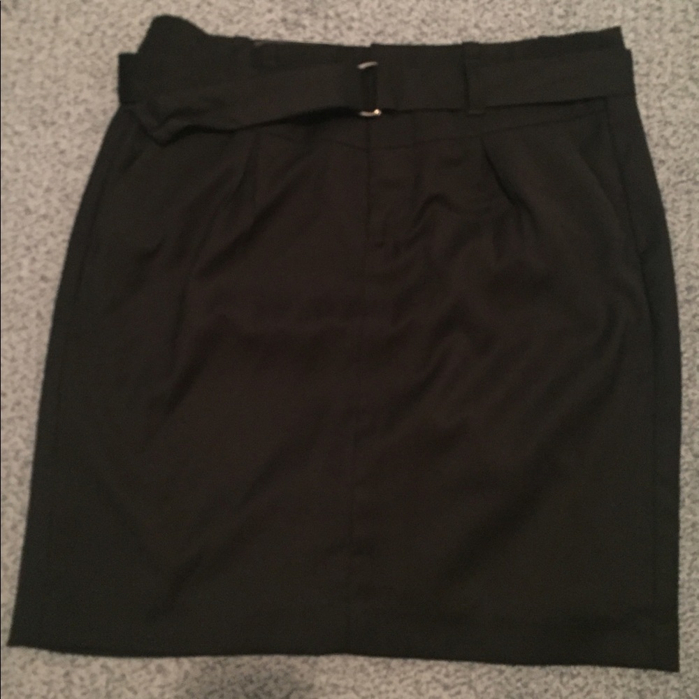 NWT Banana Republic Black Skirt