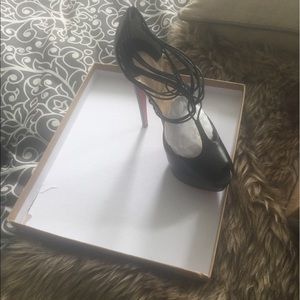 Size 8 Christian loub. Brand new