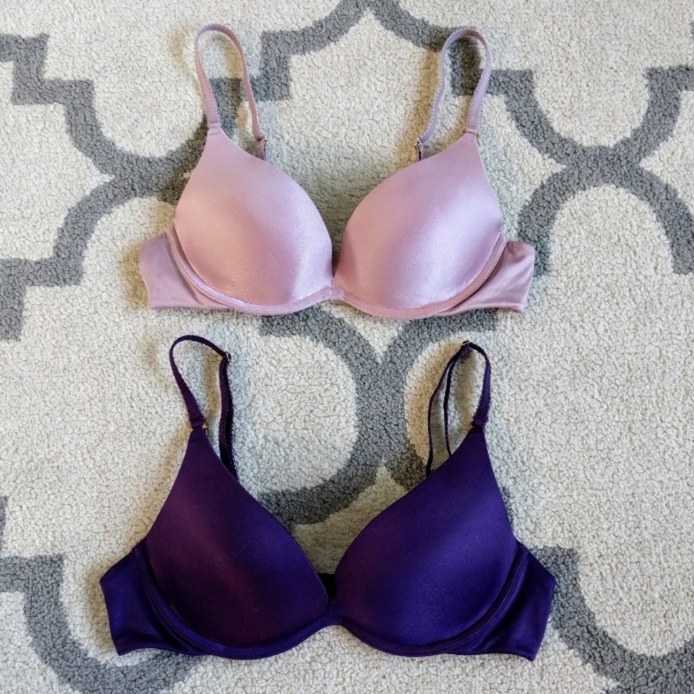 34A Victoria's Secret air push-up bras