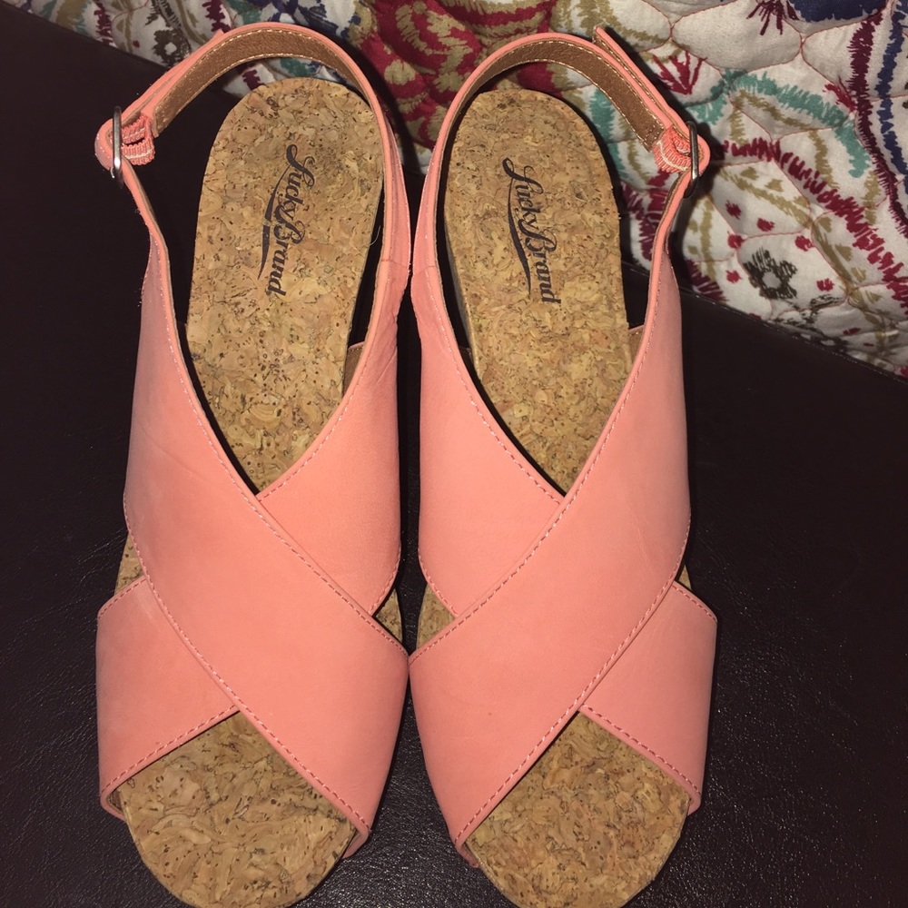 Peach Lucky Brand wedge sandal. Size 6.5