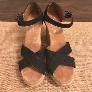 Toms black wedge sandal