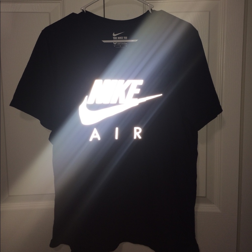 Nike tee