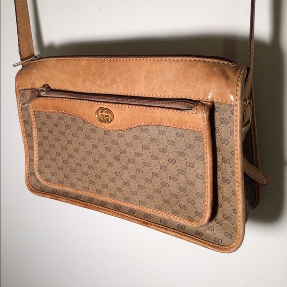 Vintage Gucci purse 😍 - Picture 1 of 7