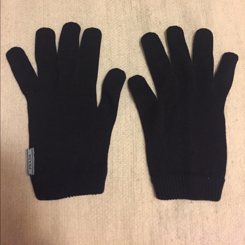 Women's Prada Gloves- Size Small- 100% cotton