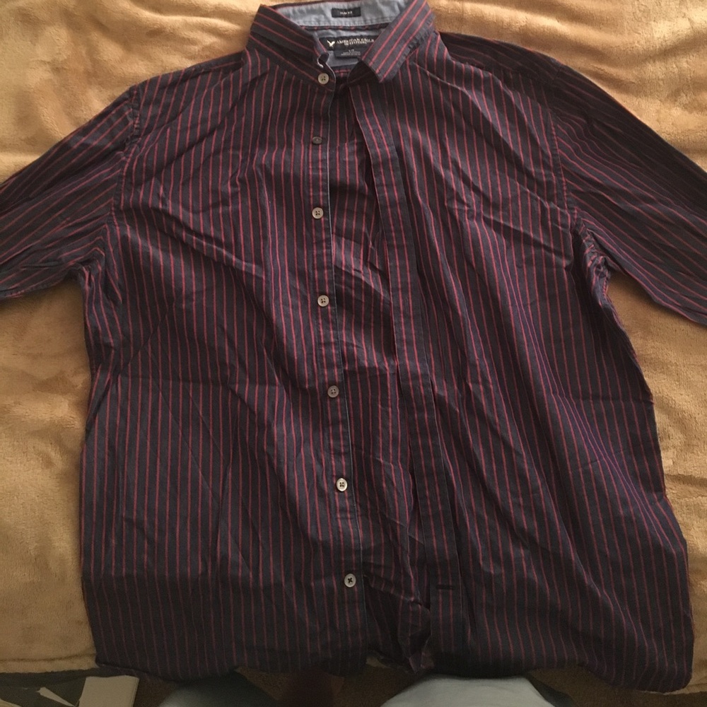 American Eagle button down shirt - size large