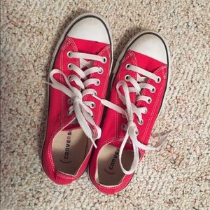 Red converse