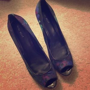 Nine West Printed Peep Toe 3" Heels