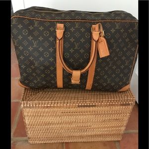 LV Luggage... Sirius 55 ....🎉AUTHENTIC🎉