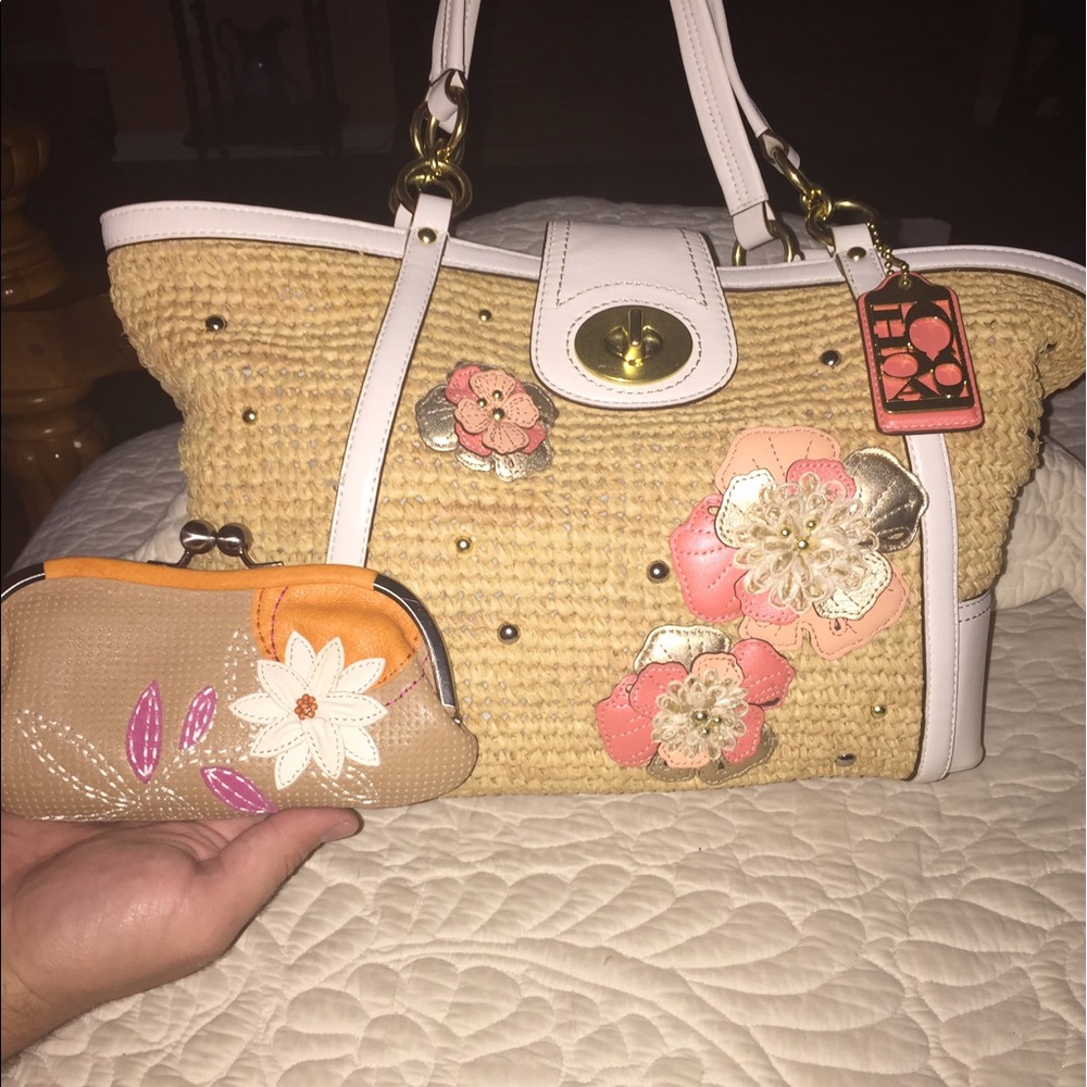 Floral Coach Purse with matching Wallet