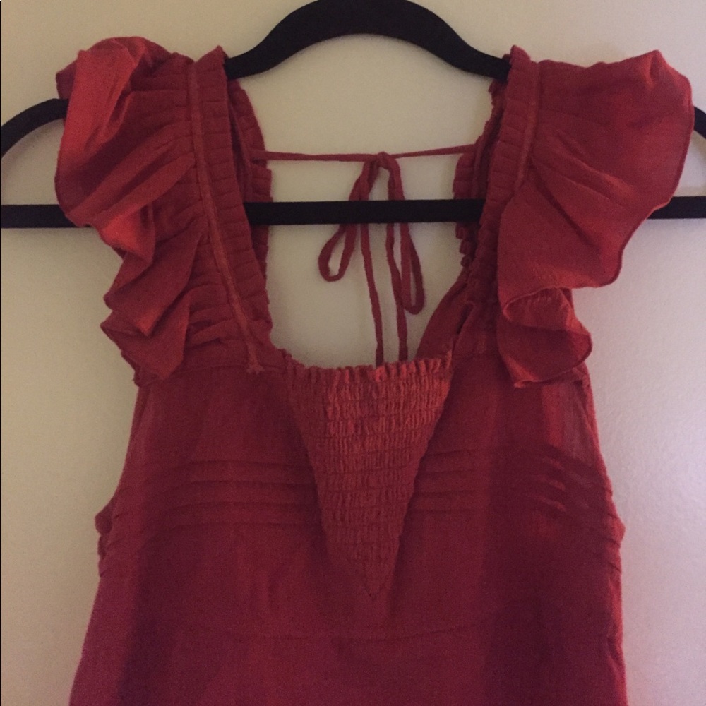 Top - Picture 2 of 3