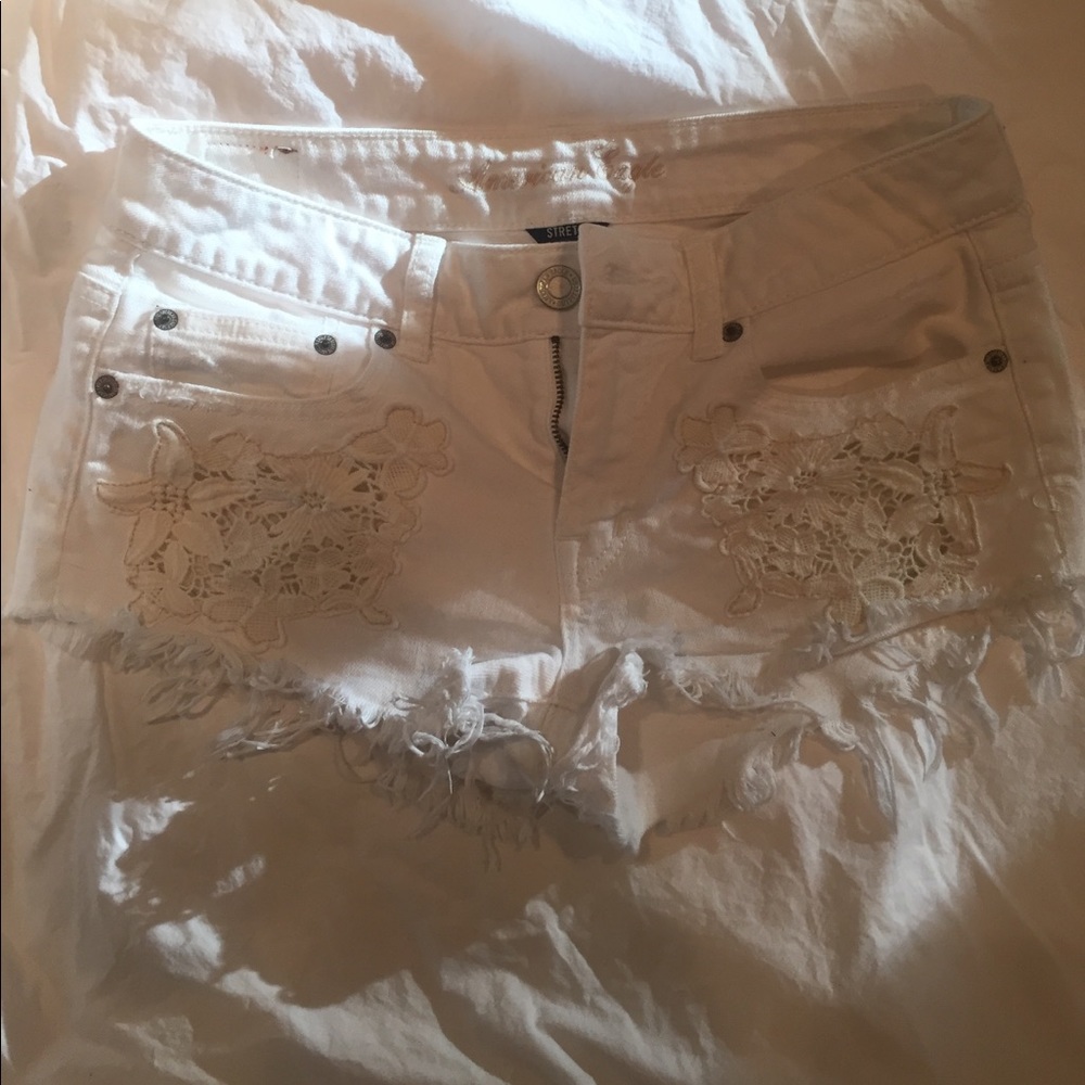 American eagle white Jean shorts