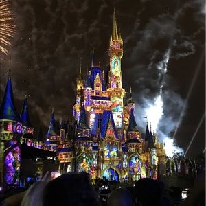 Meet your Posher, Eveline