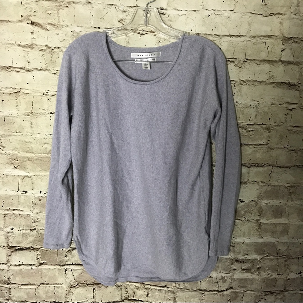 •Max Studio• Extrafine Merino Knit Top