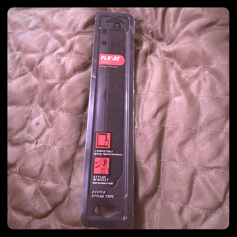 Stylus bracelet snap on na stylus !