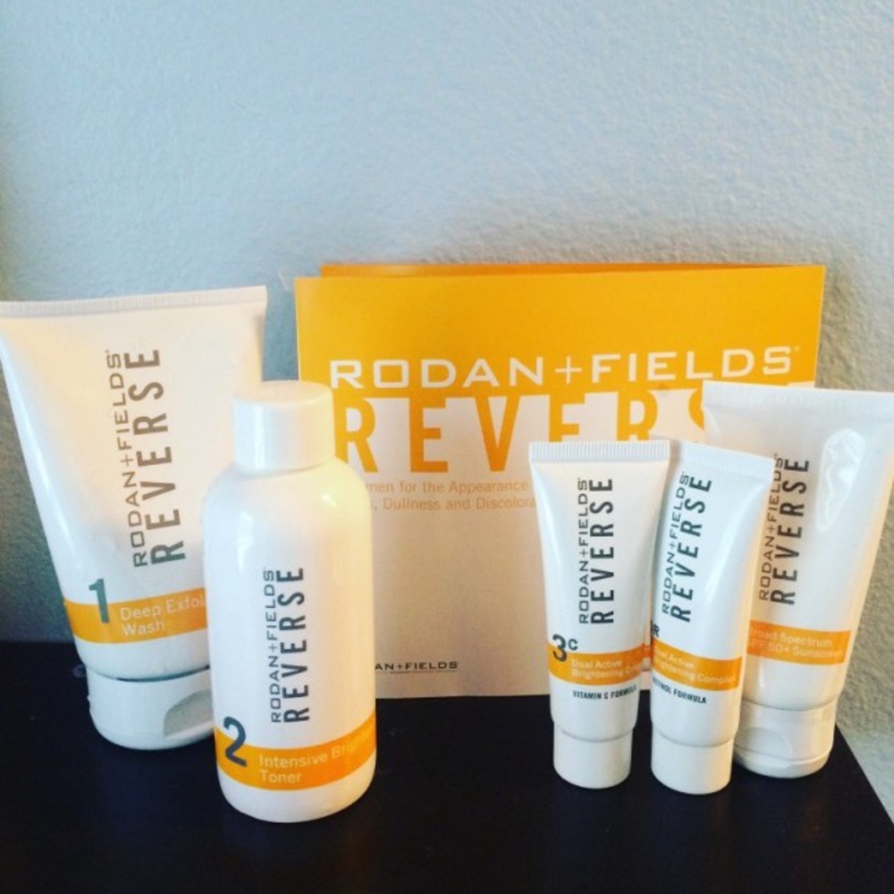 Rodan & Fields Reverse Brightening Regimen- NEW