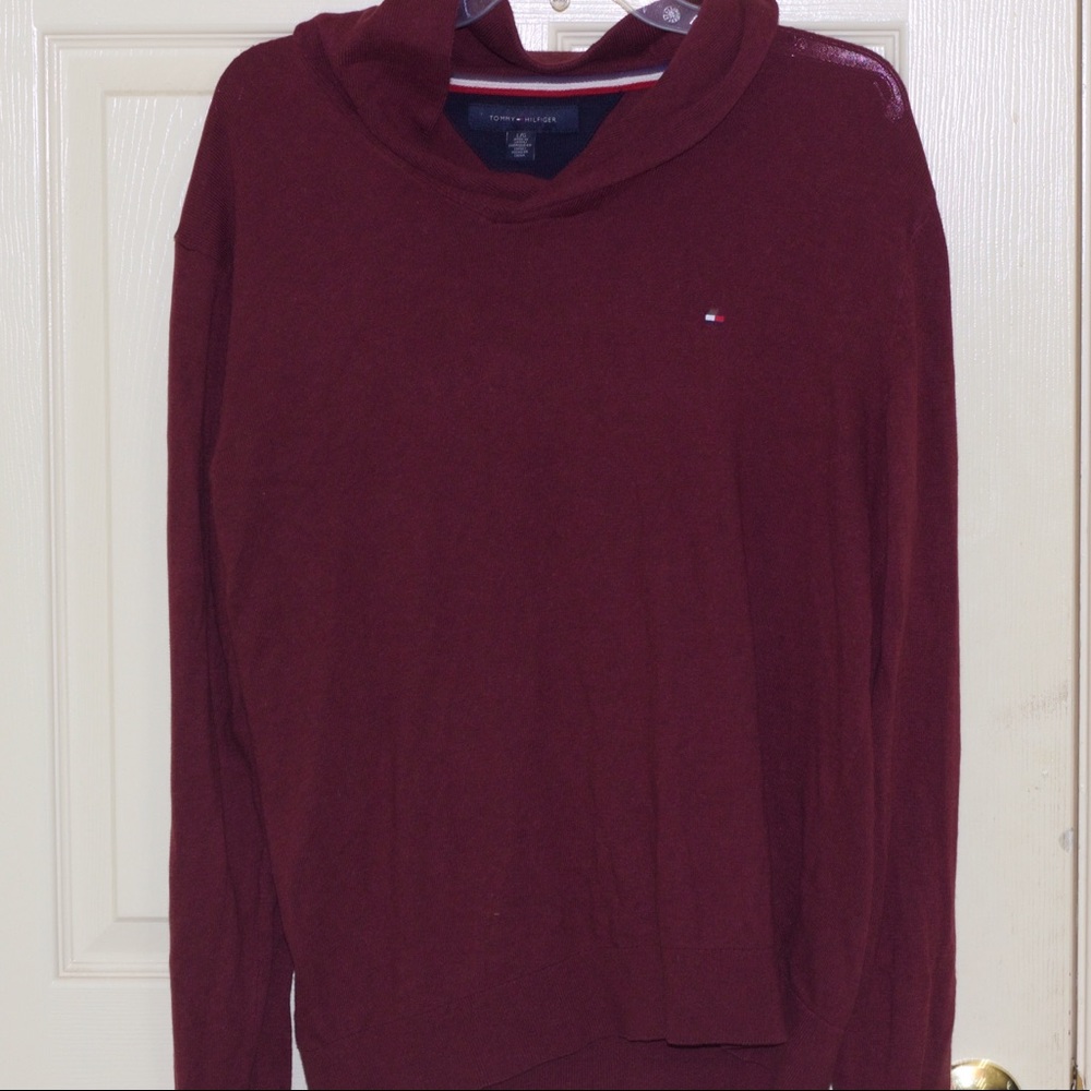 Tommy Hilfiger sweater Large