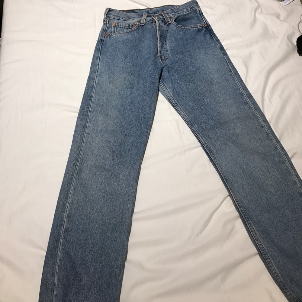 Reformation vintage Levi's sz 24