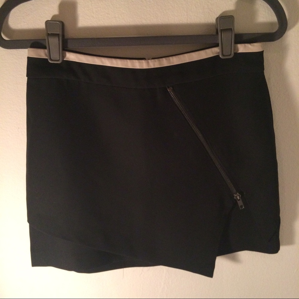 Black asymmetrical zipper mini skirt