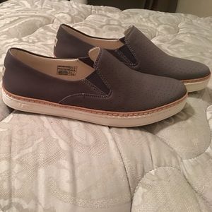 UGG- Keile Perforated Slip on Sneakers