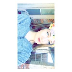 Meet your Posher, Haley