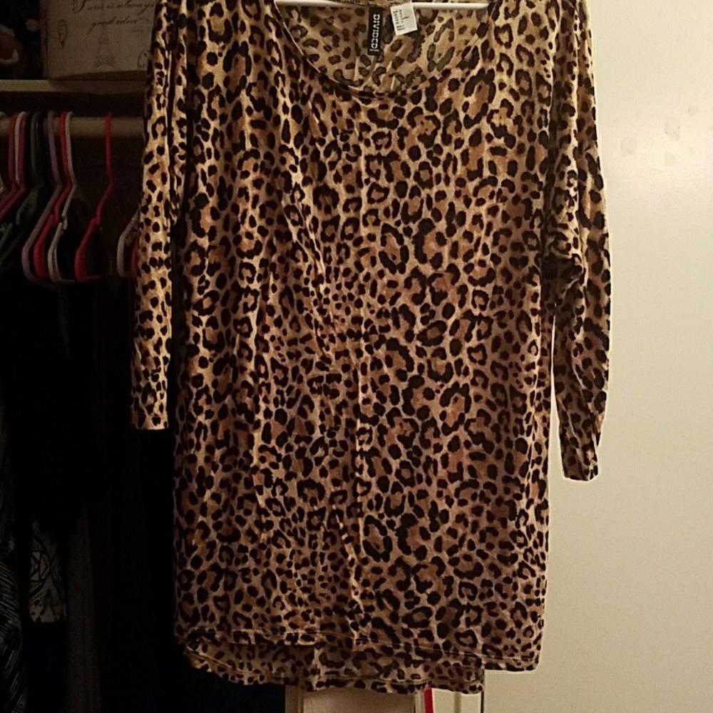 Leopard top