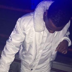 Meet your Posher, Joshua