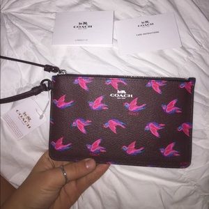 Coach SV/Burgundy Oxblood Happy Bird Sm. Wristlet