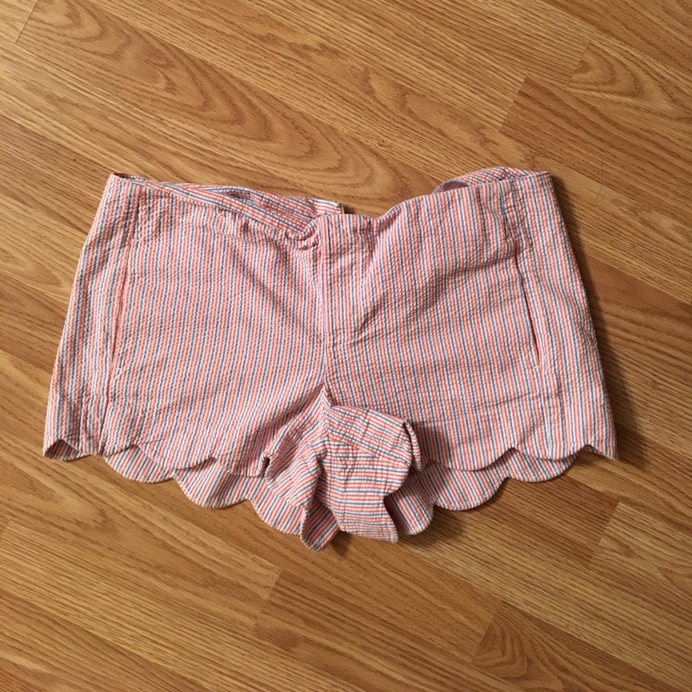 Lilly Pulitzer scalloped shorts size 8