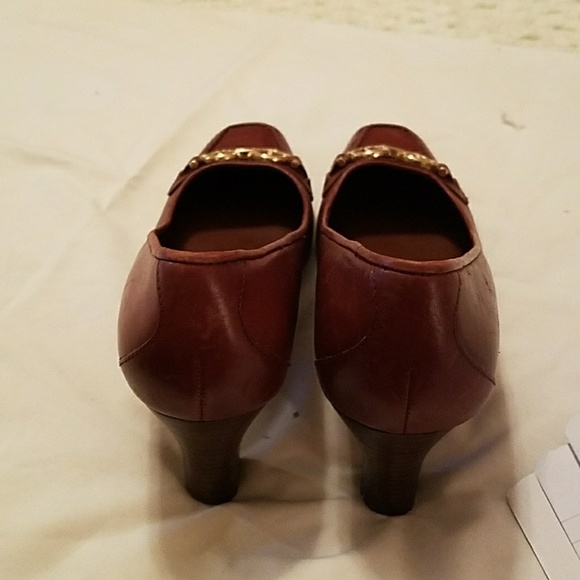 ETIENNE AIGNER LADIES SHOES - Picture 3 of 5