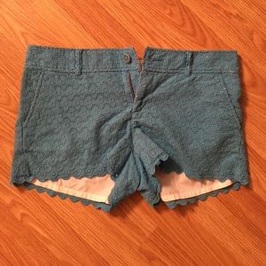 Lilly Pulitzer size 8 blue Walsh shorts!