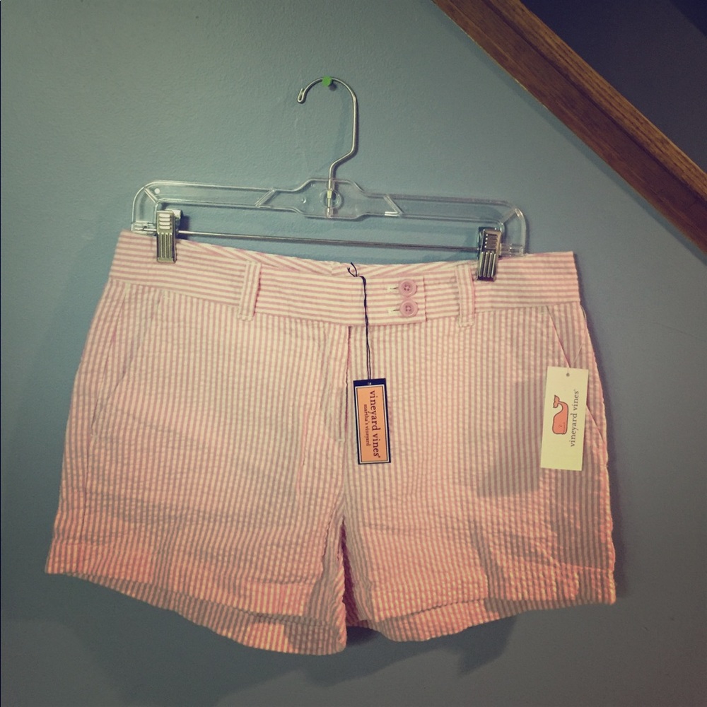Vineyard Vines Women's Seersucker Shorts (Pink/W)
