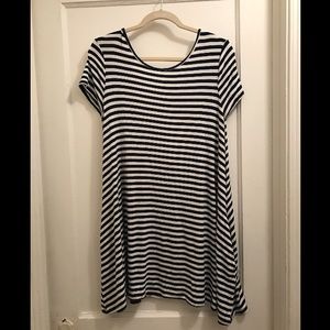 Lovers + friends striped dress size M