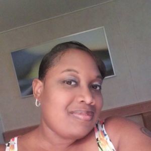 Meet your Posher, Mia