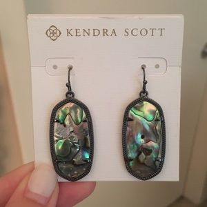 NWT Elle Gunmetal Albalone