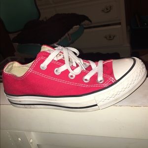Red Converse
