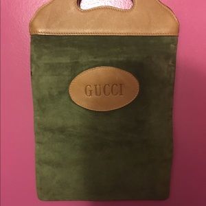 Vintage Gucci green velvet clutch