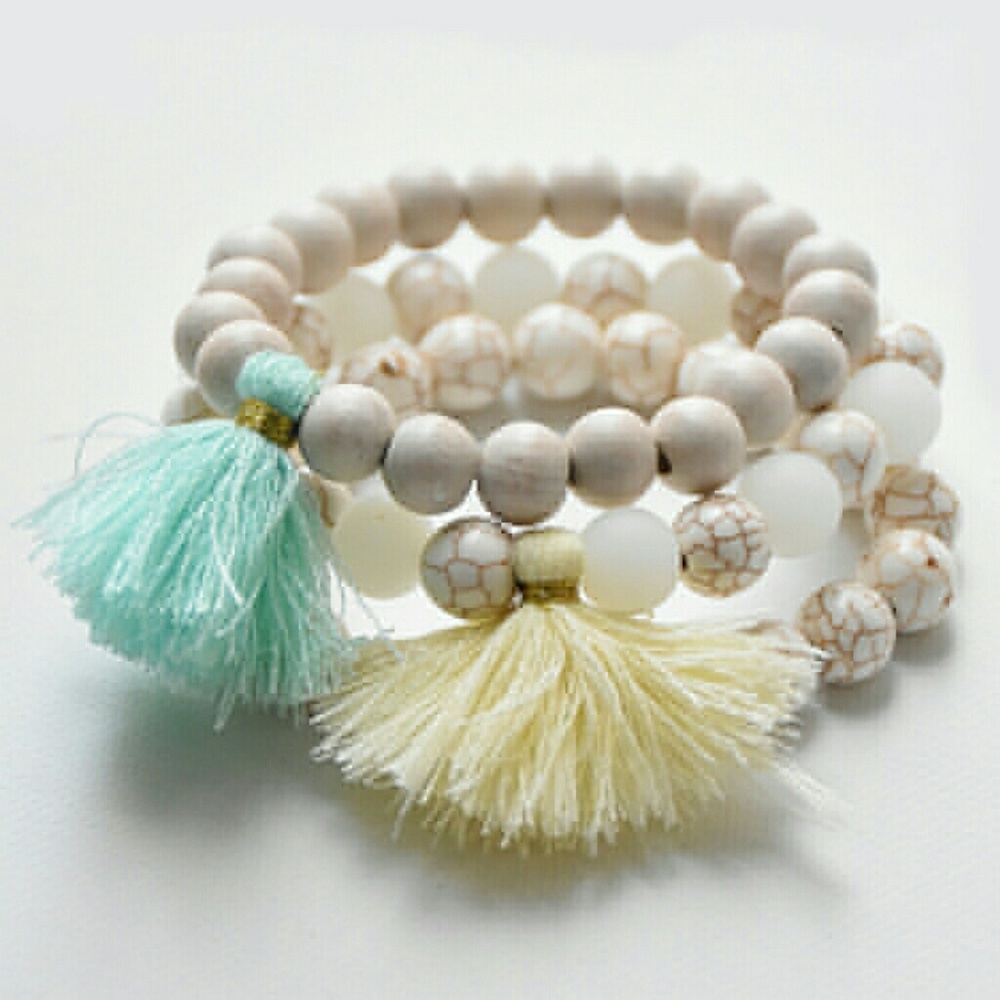 Women's Beaded Tassel Bracelet - Mint