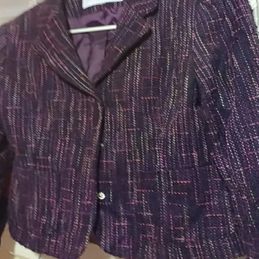 Jacket - Picture 2 of 4