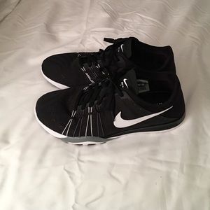 Nike Free Run TR 6