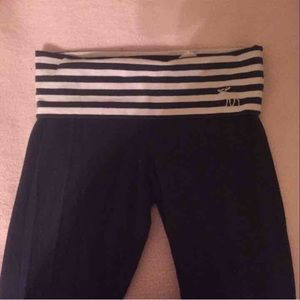 Abercrombie navy blue leggings