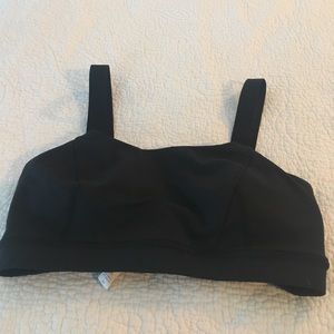 Sports bra