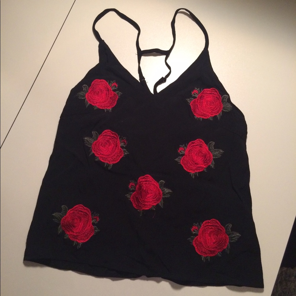 Black strappy tank w red rose embroidery