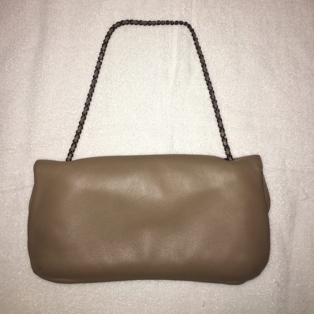 Handbag - Picture 3 of 6